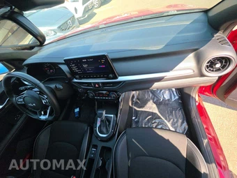 2024 Kia Forte GT-Line - miniatura 19
