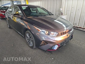 2024 Kia Forte GT-Line - miniatura 3