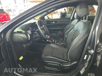 2024 Kia Forte GT-Line - miniatura 7