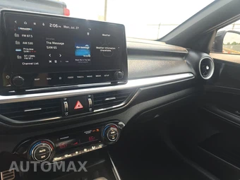 2024 Kia Forte GT-Line - miniatura 11