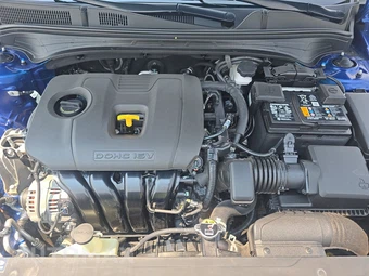2024 Kia Forte GT-Line - miniatura 15