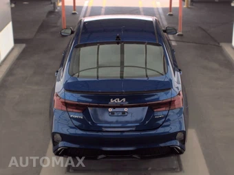 2024 Kia Forte GT-Line - miniatura 5