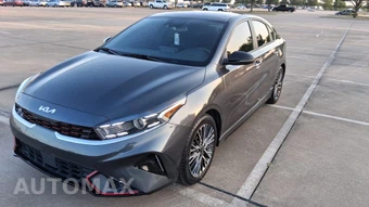 2024 Kia Forte GT-Line - miniatura 2