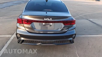2024 Kia Forte GT-Line - miniatura 5