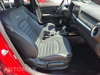 2024 Kia Forte GT-Line - miniatura 15