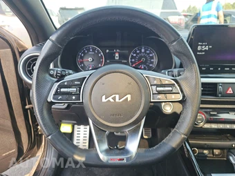 2024 Kia Forte GT-Line - miniatura 10