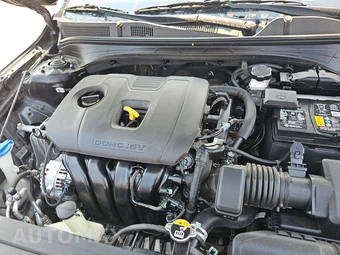 2024 Kia Forte GT-Line - miniatura 15