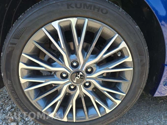 2024 Kia Forte GT-Line - miniatura 22