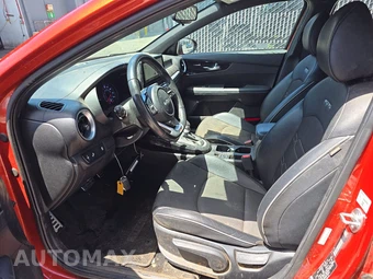 2024 Kia Forte GT-Line – miniatura 7