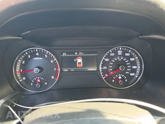 2024 Kia Forte LX – miniatura 12