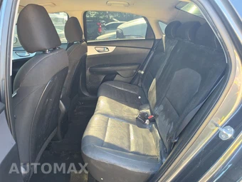 2024 Kia Forte LX – miniatura 13