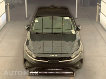 2024 Kia Forte LX – miniatura 2