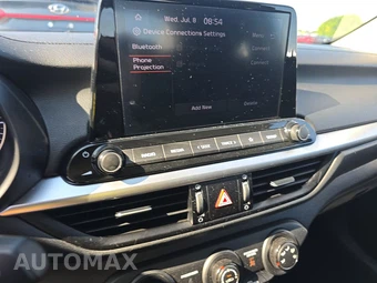 2024 Kia Forte LX – miniatura 11