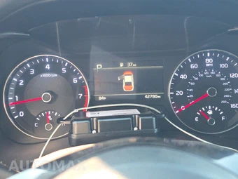 2024 Kia Forte LX – miniatura 12