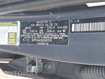 2024 Kia Forte LX – miniatura 14