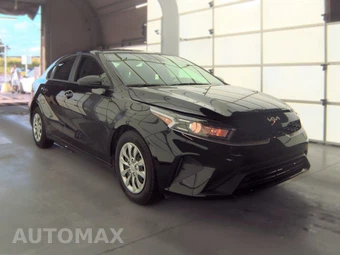 2024 Kia Forte LX - miniatura 3