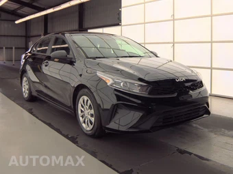 2024 Kia Forte LX - miniatura 3