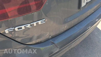 2024 Kia Forte LXS - miniatura 22