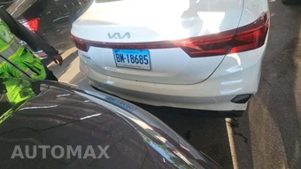 2024 Kia Forte LXS - miniatura 20