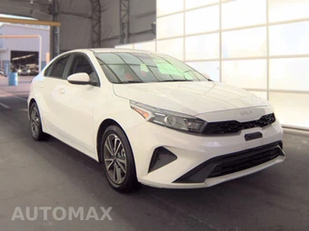 2024 Kia Forte LXS - miniatura 3