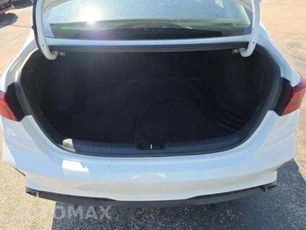 2024 Kia Forte LXS – miniatura 15