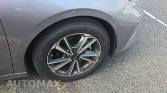 2024 Kia Forte LXS - miniatura 26