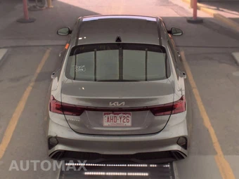 2024 Kia Forte LXS - miniatura 5