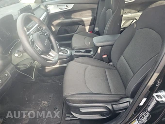 2024 Kia Forte LXS - miniatura 7