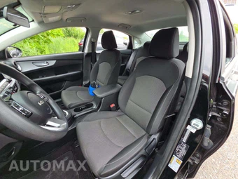 2024 Kia Forte LXS - miniatura 6