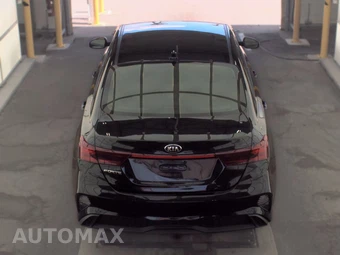 2024 Kia Forte LXS – miniatura 5