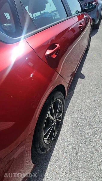 2024 Kia Forte LXS – miniatura 19