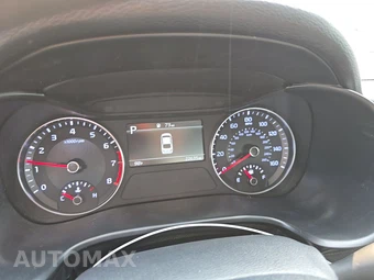2024 Kia Forte LXS - miniatura 12