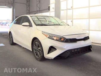 2024 Kia Forte LXS - miniatura 3