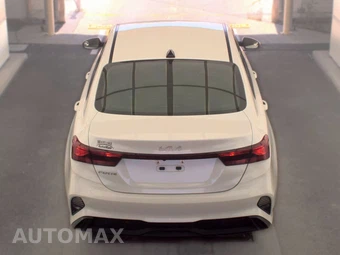 2024 Kia Forte LXS - miniatura 5