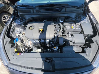 2024 Kia Forte LXS – miniatura 15