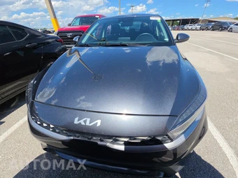 2024 Kia Forte LXS – miniatura 2
