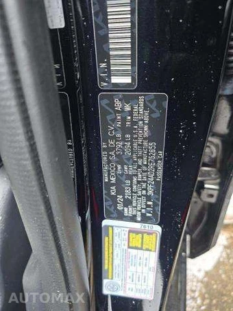 2024 Kia Forte LXS – miniatura 5