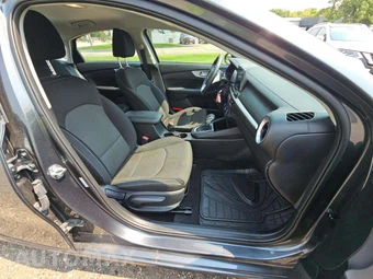 2024 Kia Forte LXS - miniatura 15