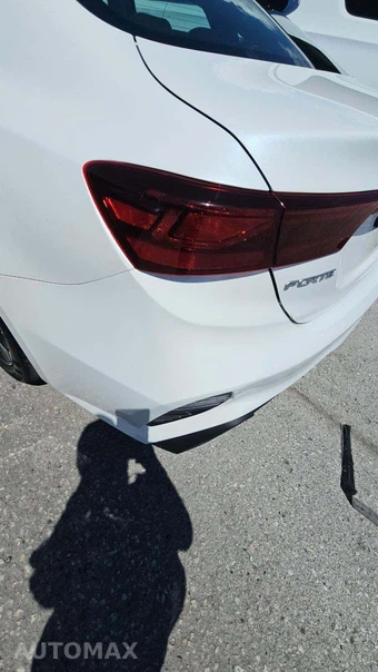 2024 Kia Forte LXS – miniatura 22