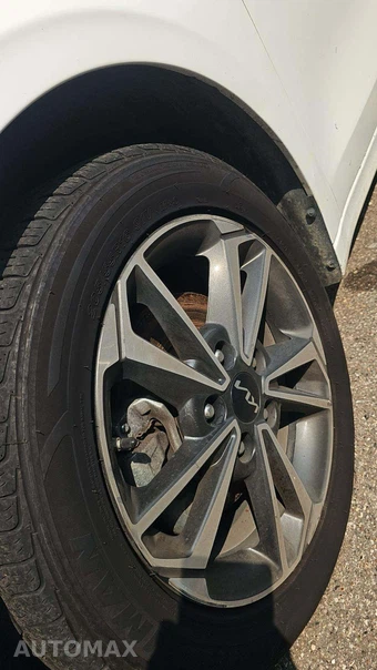 2024 Kia Forte LXS – miniatura 24