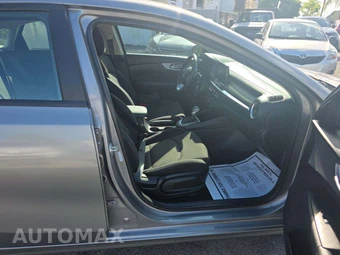 2024 Kia Forte LXS – miniatura 15