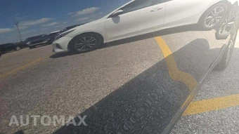 2024 Kia Forte LXS - miniatura 21