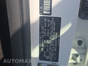 2024 Kia Forte LXS – miniatura 10