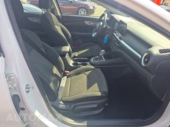 2024 Kia Forte LXS – miniatura 14