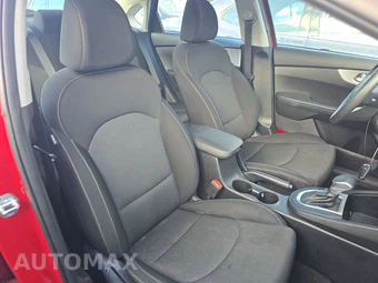 2024 Kia Forte LXS - miniatura 8