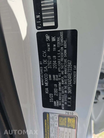 2024 Kia Forte LXS - miniatura 5