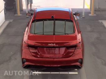 2024 Kia Forte LXS – miniatura 5