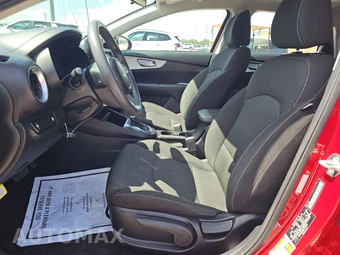 2024 Kia Forte LXS – miniatura 7