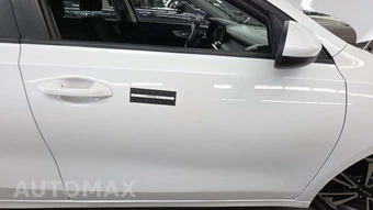 2024 Kia Forte LXS - miniatura 27