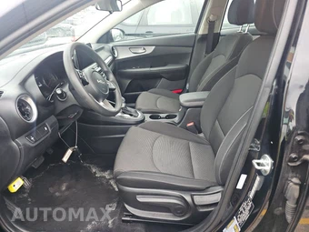 2024 Kia Forte LXS - miniatura 7